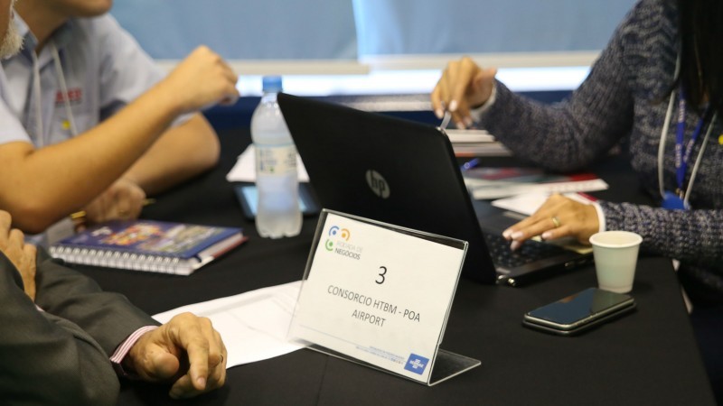 A Rodada de Negócios reuniu a Fraport e empresas que podem fornecer insumos e serviços para a ampliação do aeroporto