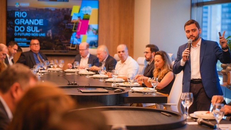 Vice-governador Gabriel Souza apresentou potenciais do RS para empreendedores