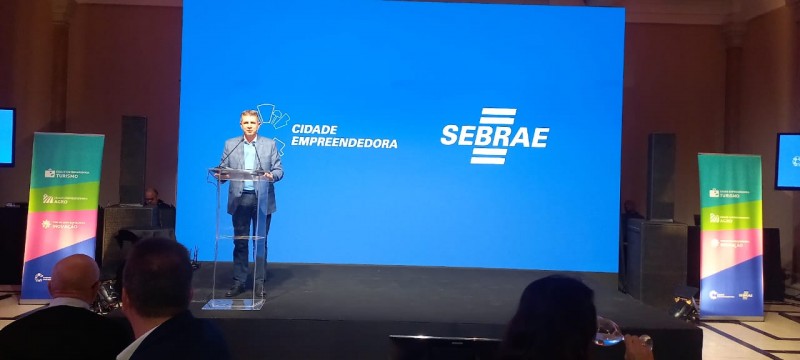 O programa Cidade Empreendedora aproxima gestores públicos das micro e pequenas empresas