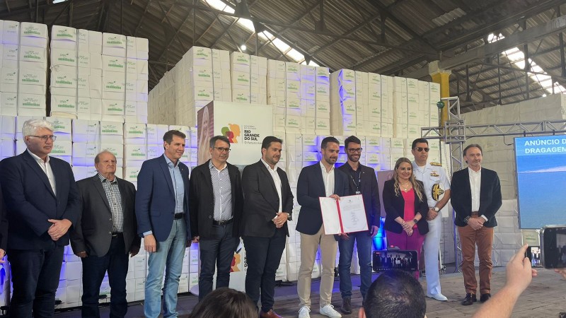 Contrato de dragagem do porto de Rio Grande foi assinado nesta quinta-feira (26/10)