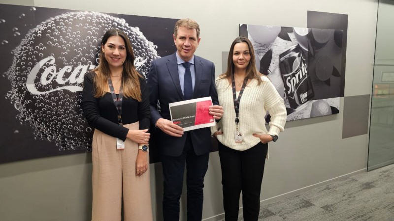 Retomada da fábrica em Porto Alegre foi discutida em reunião