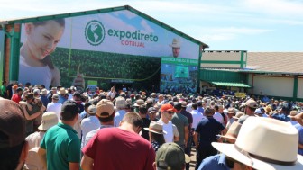 Audiência pública foi transmitida em uma telão na Expodireto Cotrijal 