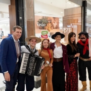 Ação da Ganha-Ganha Farroupilha no Canoas Shopping