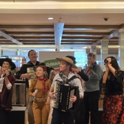 Ação da Ganha-Ganha Farroupilha no Canoas Shopping