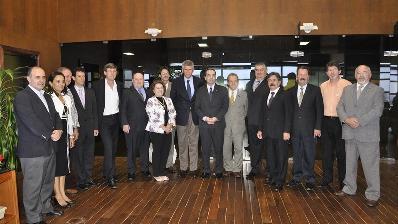 2012040317582303-04-badesul-pimes-prefeitura3.jpg